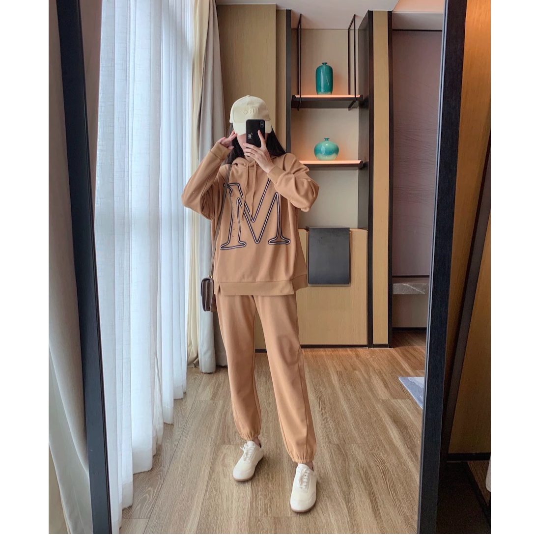 未使用 MaxMara 现货 断码特价纯色百搭休闲裤 KZ0085