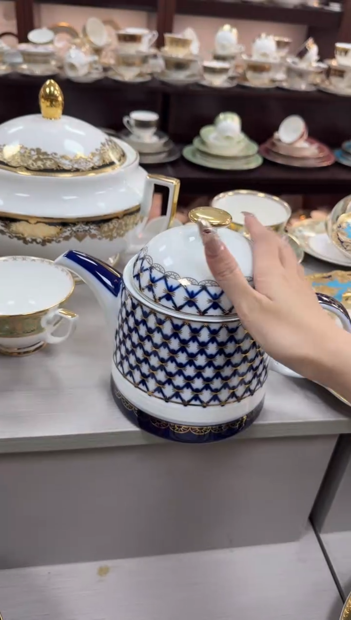 【闪购商品】瓷片茶壶福利价瑕尾单