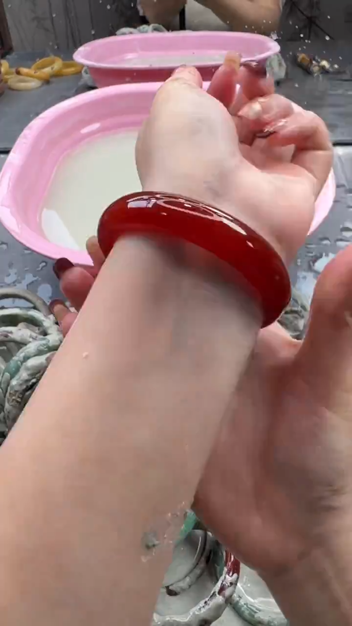 未镶嵌手镯石英质玉7