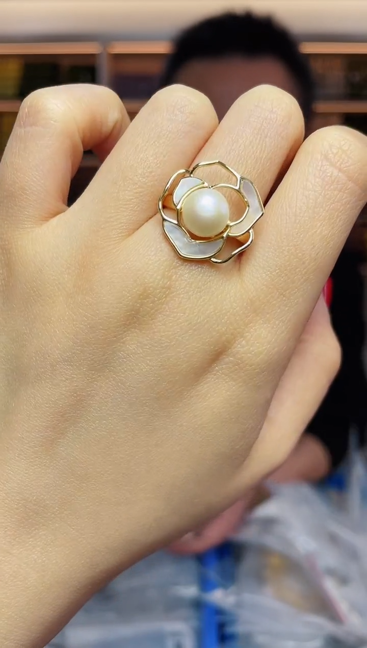 【闪购商品】淡水珍珠`未镶嵌多样性发一件