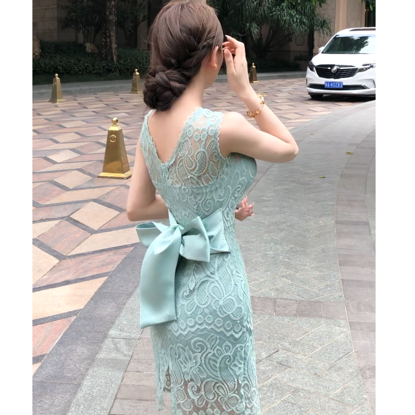 WW定制「昔雨漫春」法式轻奢气质纯欲性感修身显瘦收腰洋气连衣裙