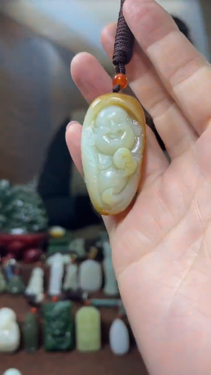 颈饰未镶嵌和田玉·