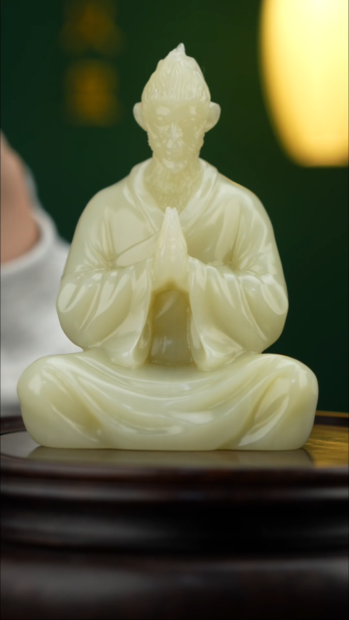 玉【孙悟空】天然玉石摆件
