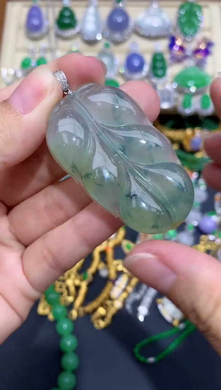 翡翠18K金镶嵌颈饰458-春日珠宝