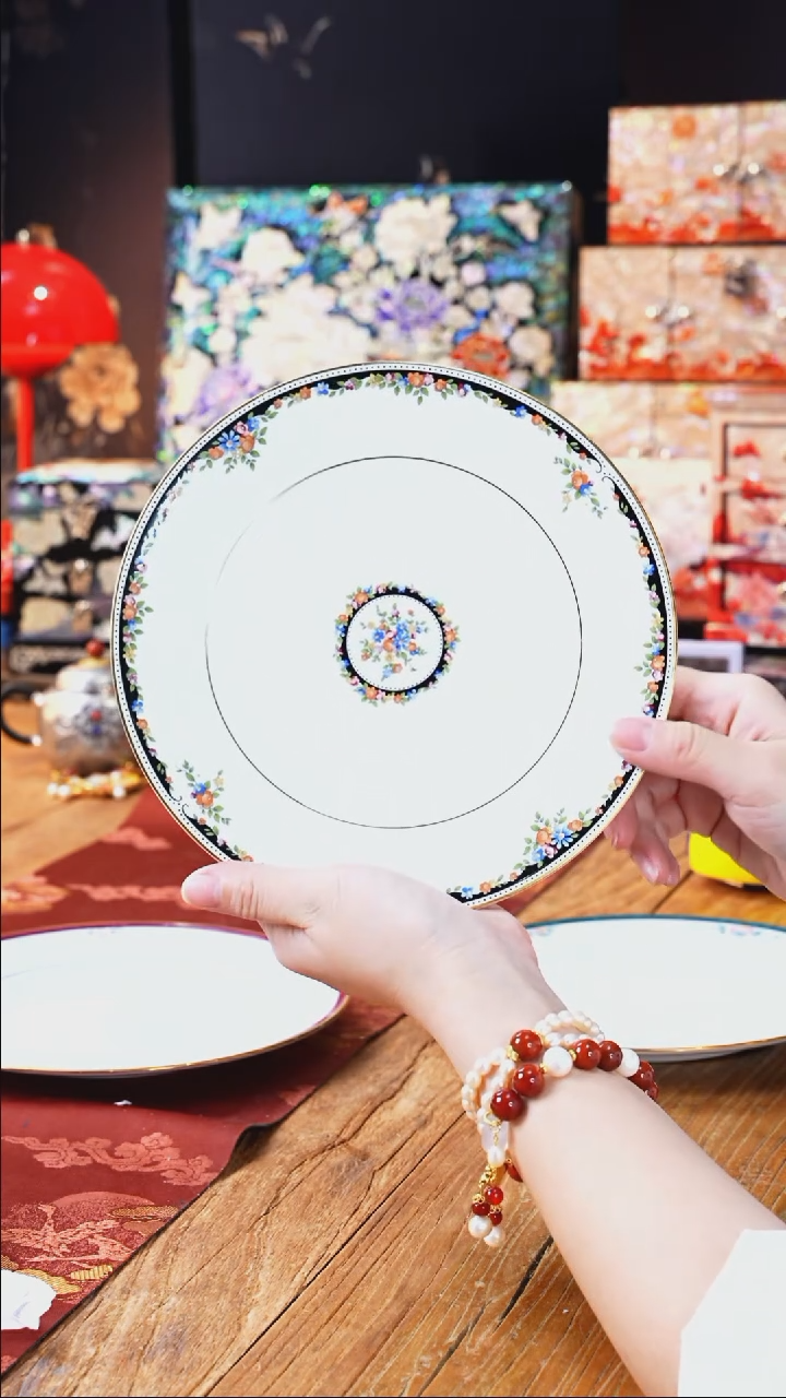 【闪购商品】瓷片豆包儿推荐饰品摆件