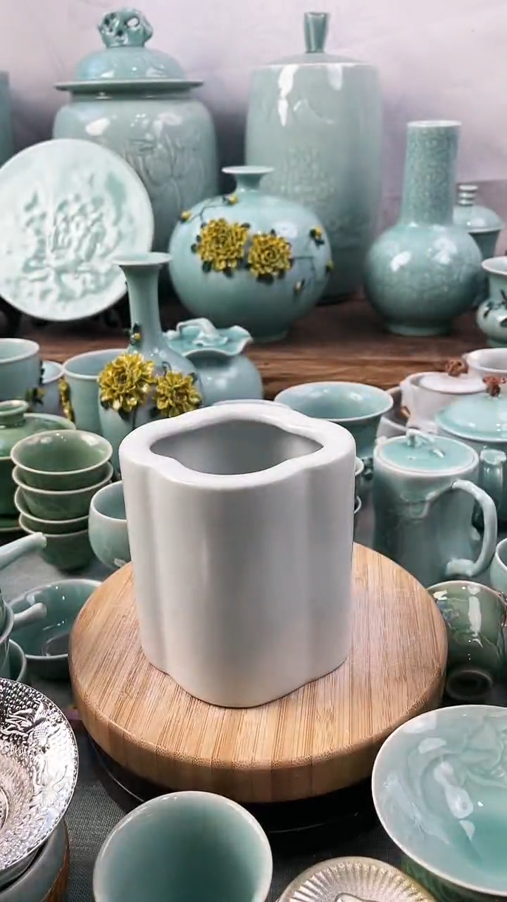 【闪购商品】特价 微瑕 慧仙青瓷