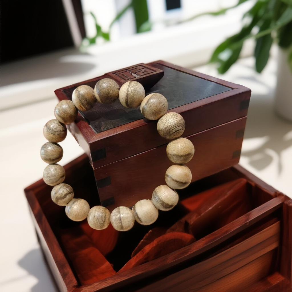 沉香杨华专属---马泥涝沉香12mm左右单圈手串 C19