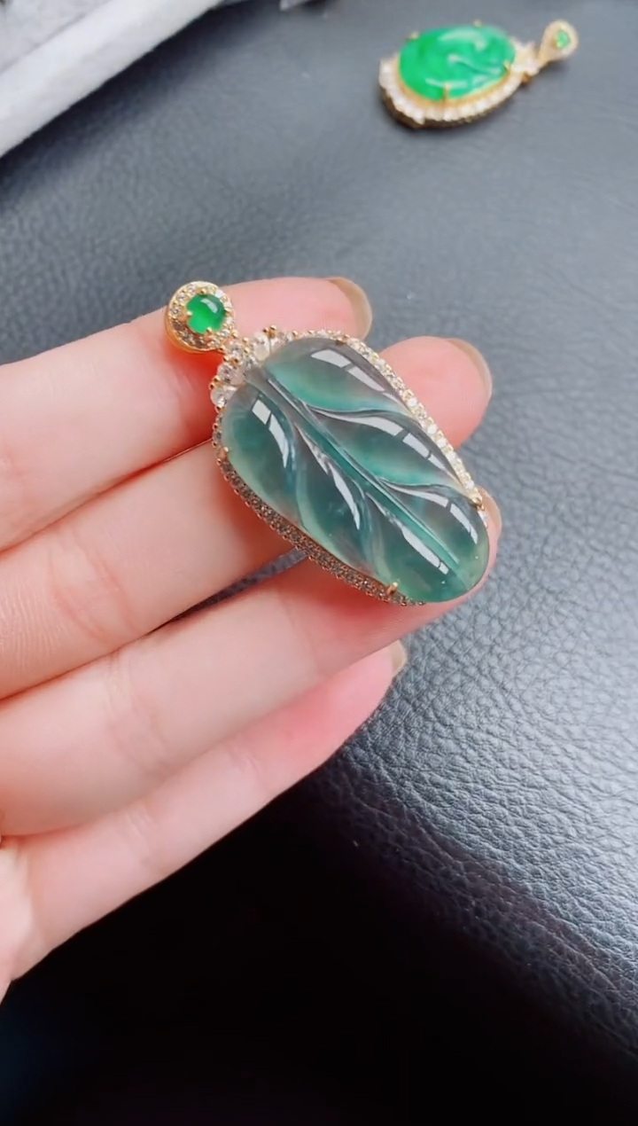 【闪购商品】翡翠颈饰银S925镶嵌天然a货翡翠803