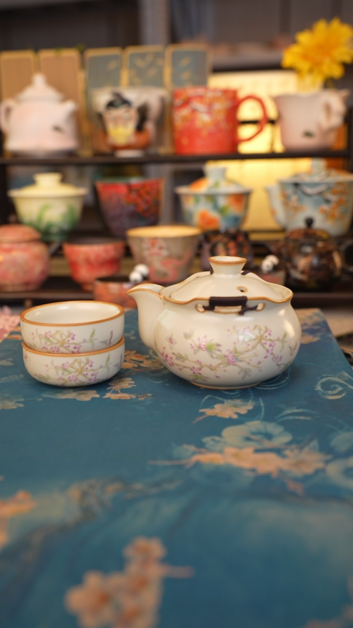 【闪购商品】桃花系列 1宝瓶+2品茗杯