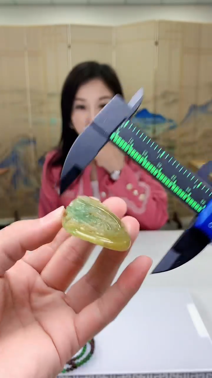 【闪购商品】定制翡翠未镶嵌4852bb-毛货挂件赠珠链