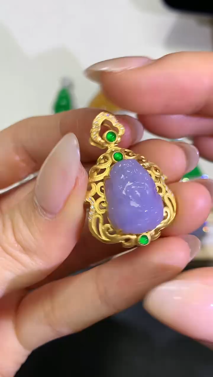 【闪购商品】翡翠颈饰18K金镶嵌团购35