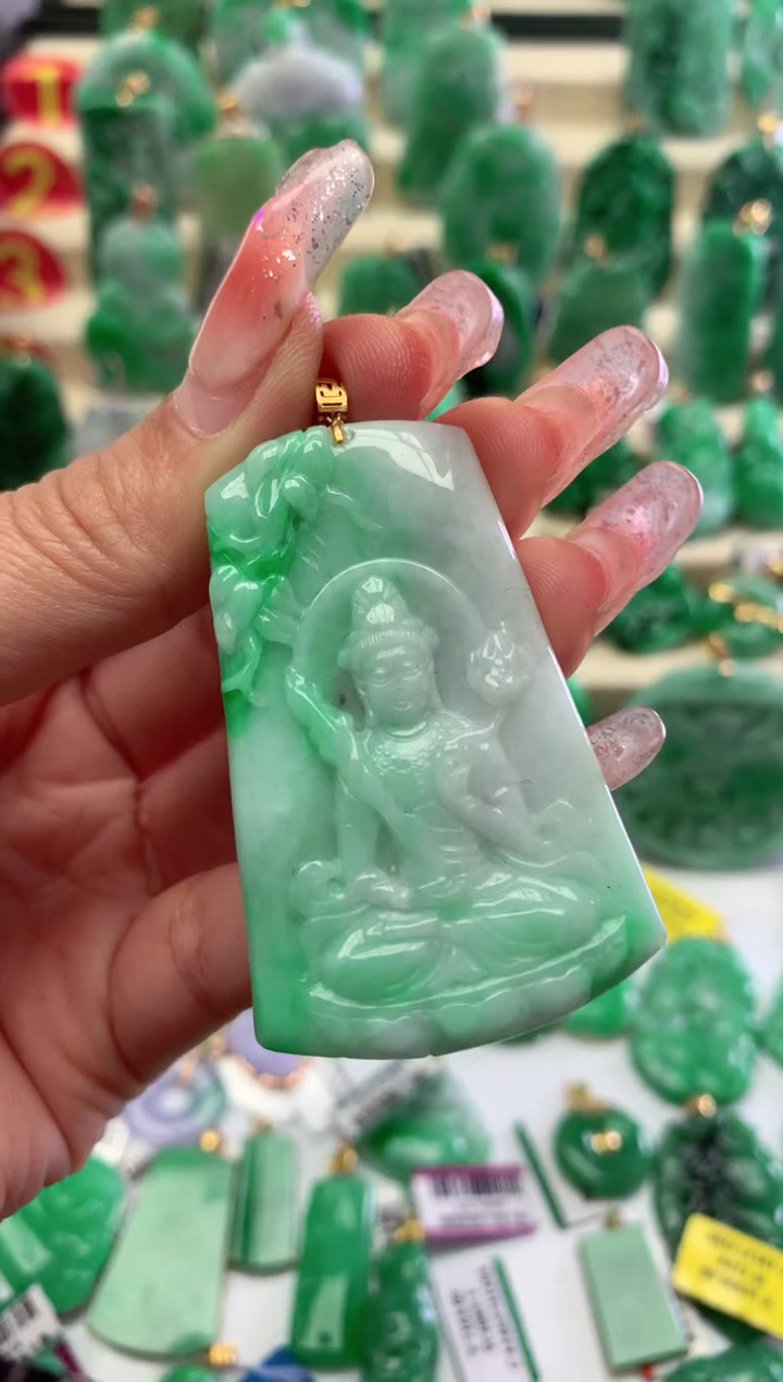 【闪购商品】翡翠颈饰18K金镶嵌挂件