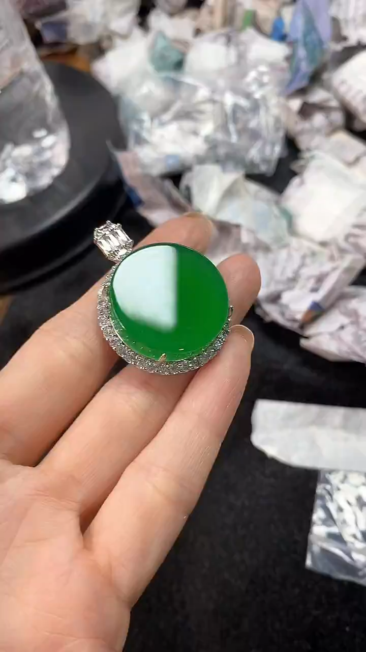 满色吊坠 所见即所得！