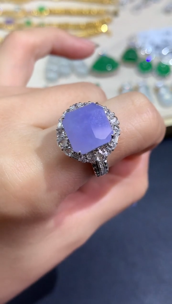 18K金镶嵌戒指翡翠戒指|19800