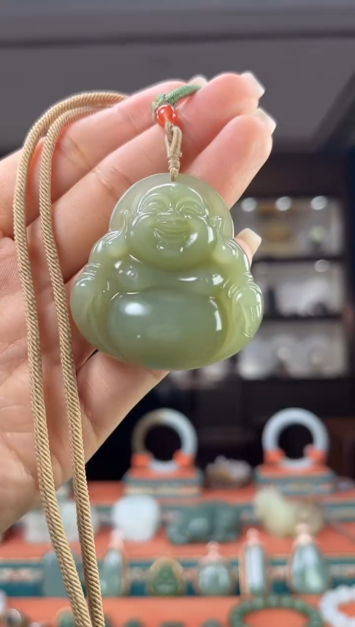 颈饰未镶嵌和田玉佩佩46mm左右