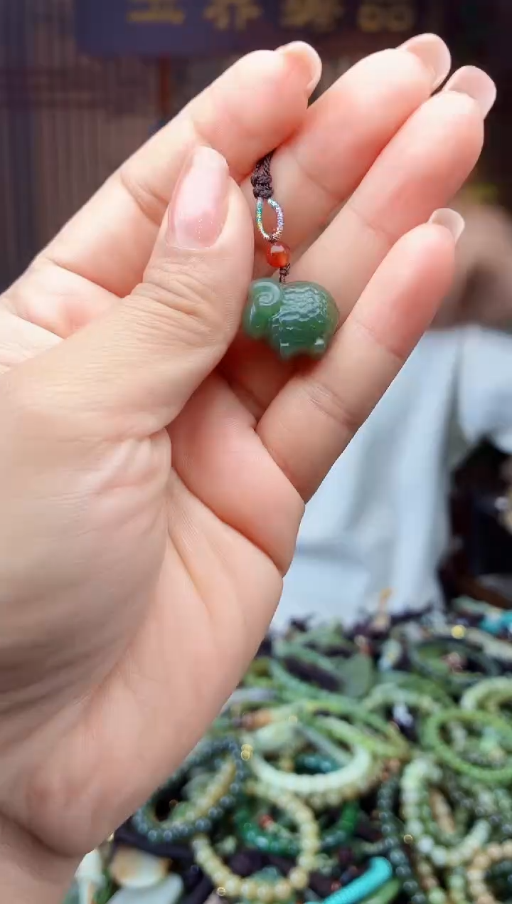 颈饰未镶嵌和田玉多样性发货拍一发一