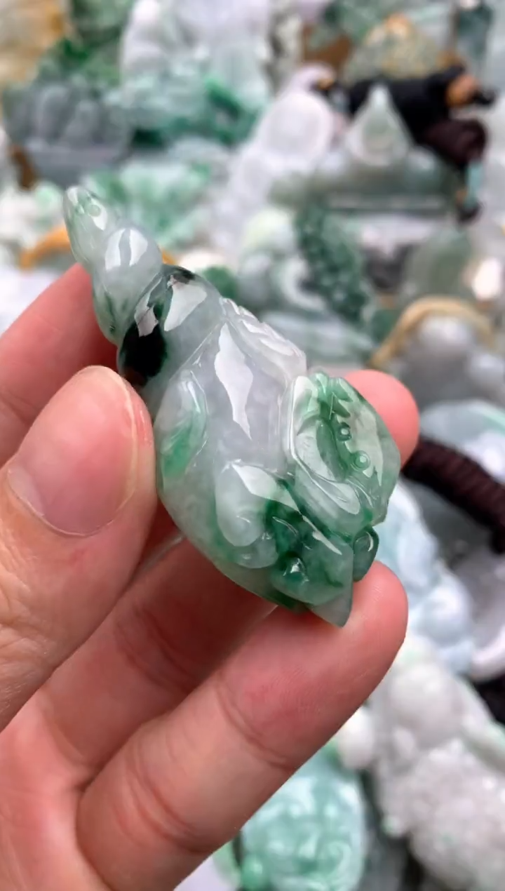 吊坠(不含链)未镶嵌翡翠1