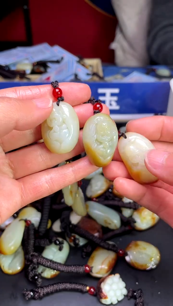 【闪购商品】和田玉颈饰未镶嵌123