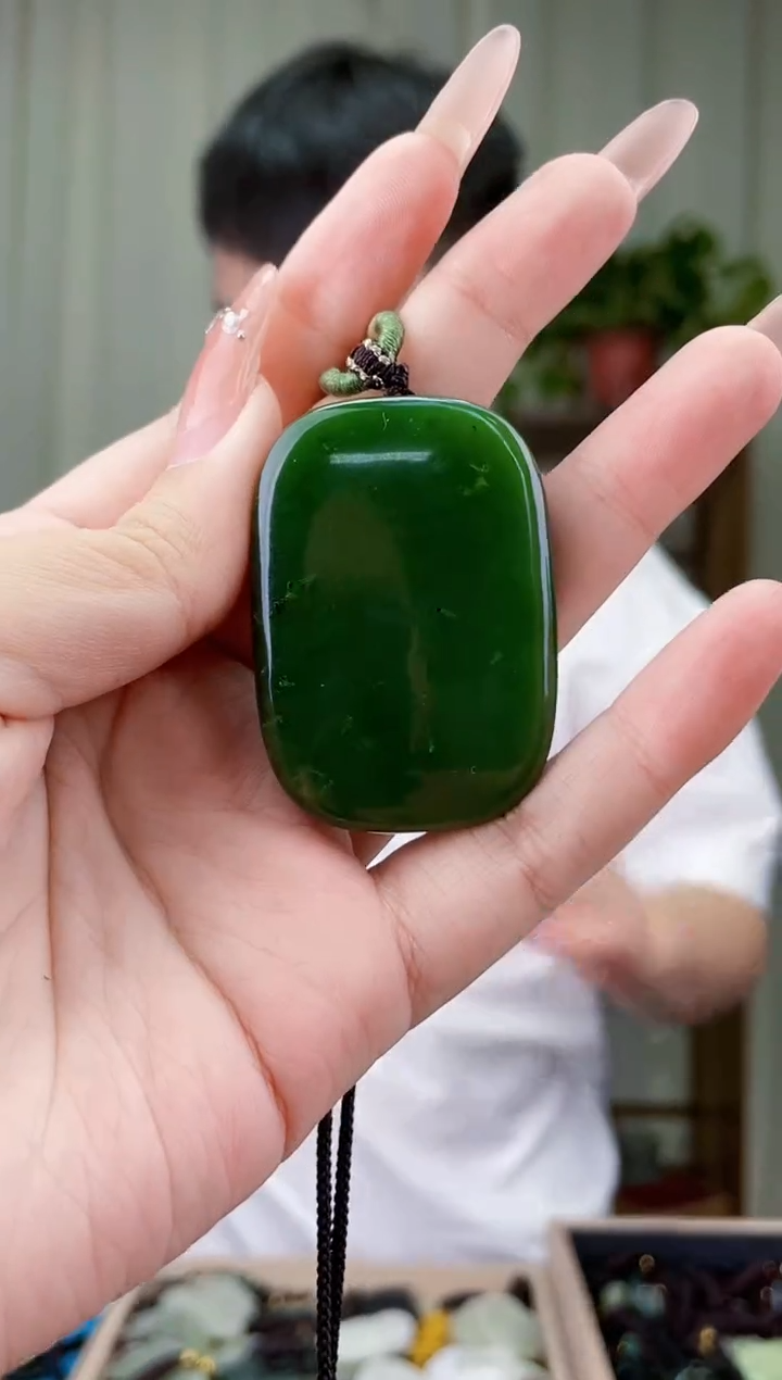 和田玉未镶嵌颈饰拍一发一，多样性发货