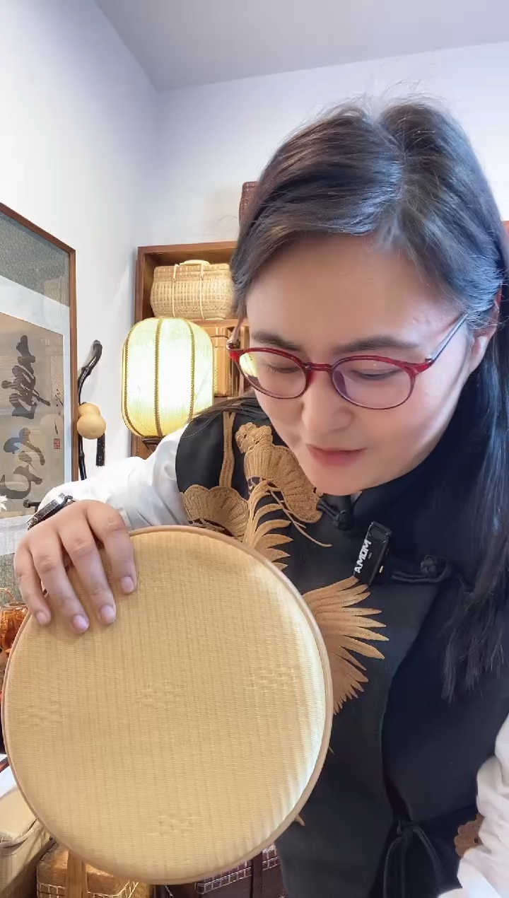 【闪购商品】胡老师手工竹编精编茶饼盒