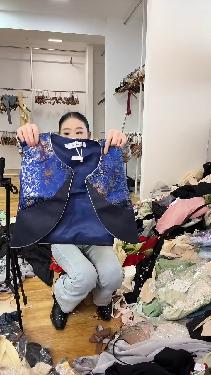 XL码      115-125斤