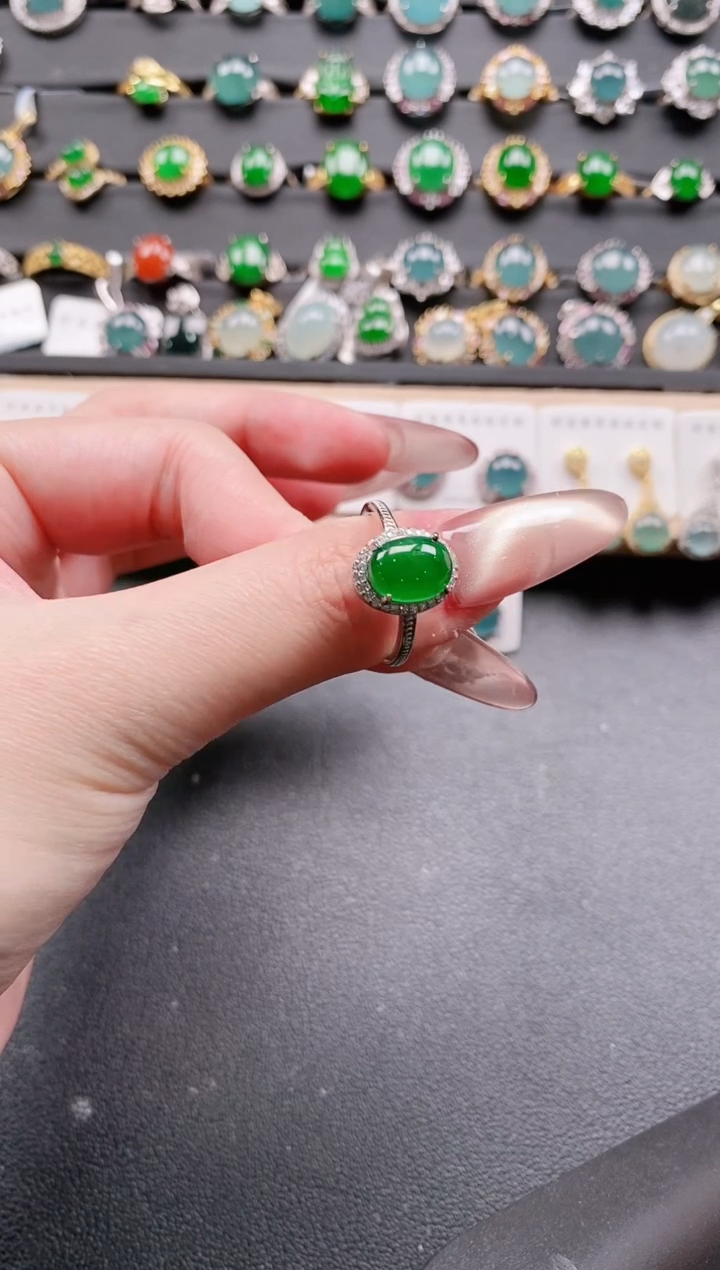 【闪购商品】翡翠戒指银S925镶嵌11111111