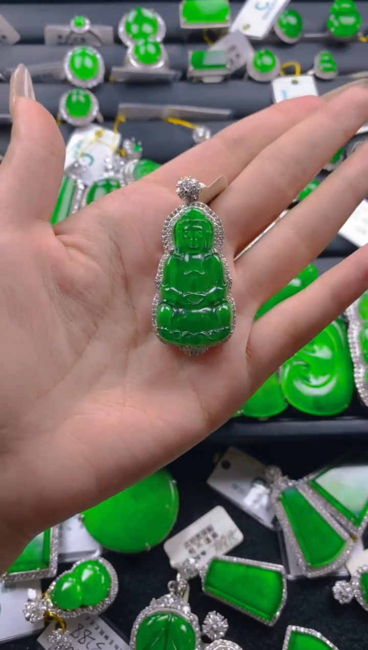 【闪购商品】翡翠颈饰银S925镶嵌11111111