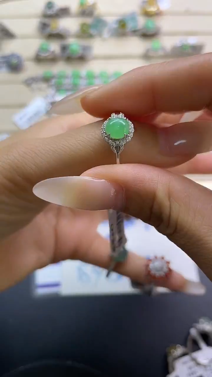 银S925镶嵌戒指翡翠翡翠 蛋面 银S925镶嵌