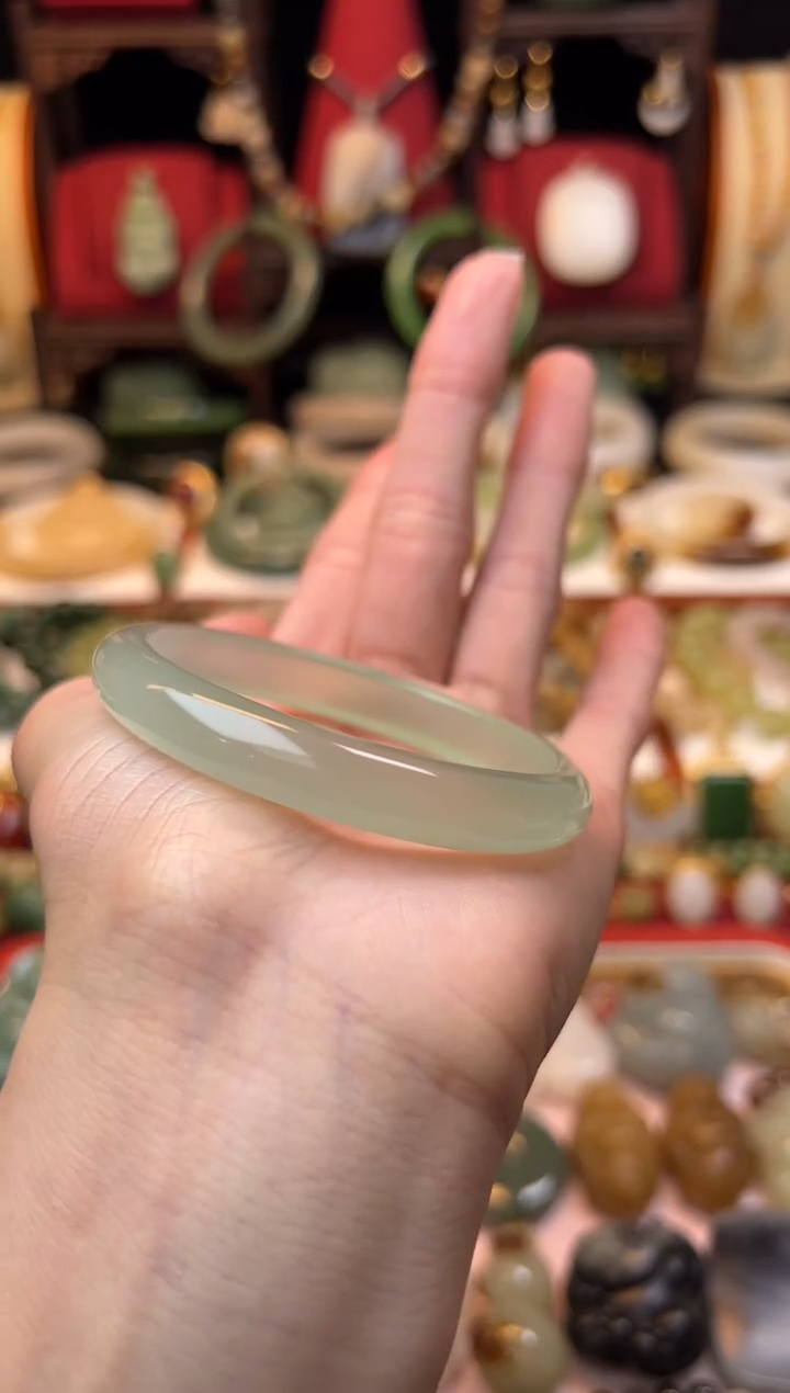 【闪购商品】玛瑙/玉髓手镯未镶嵌55