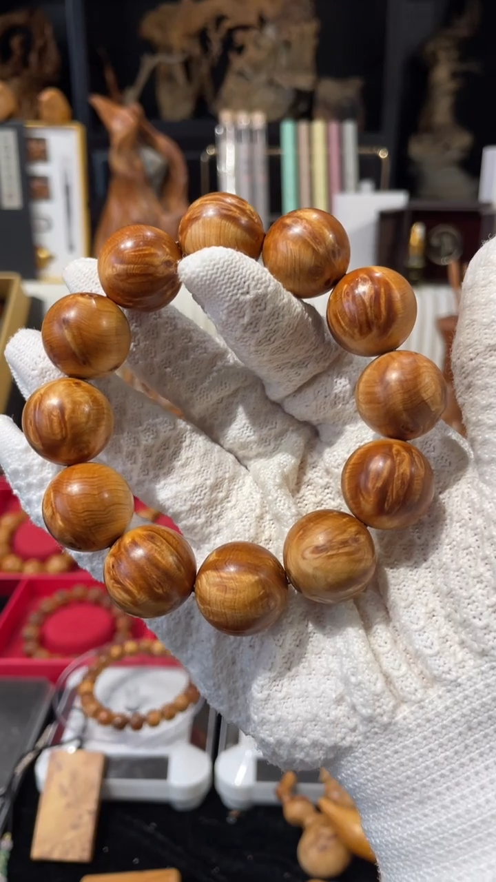 崖柏D***m2.0火焰太行崖柏陈化料