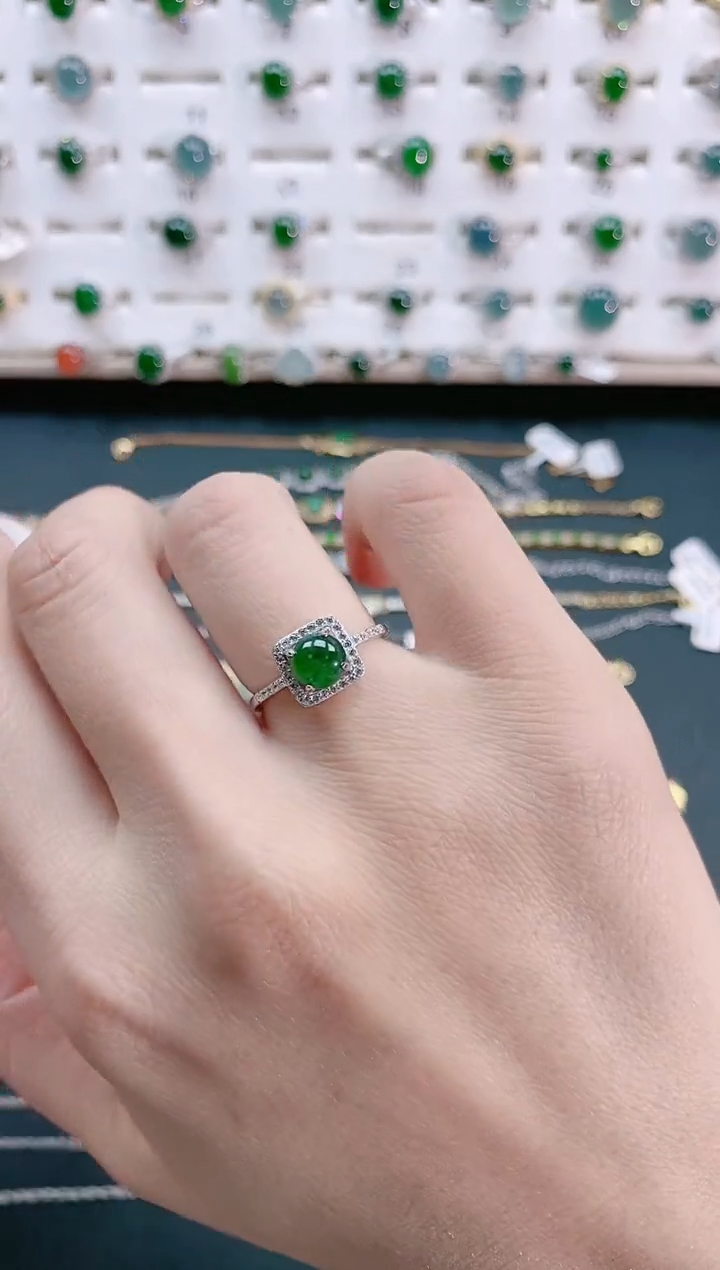 【闪购商品】翡翠戒指银S925镶嵌天然翡翠