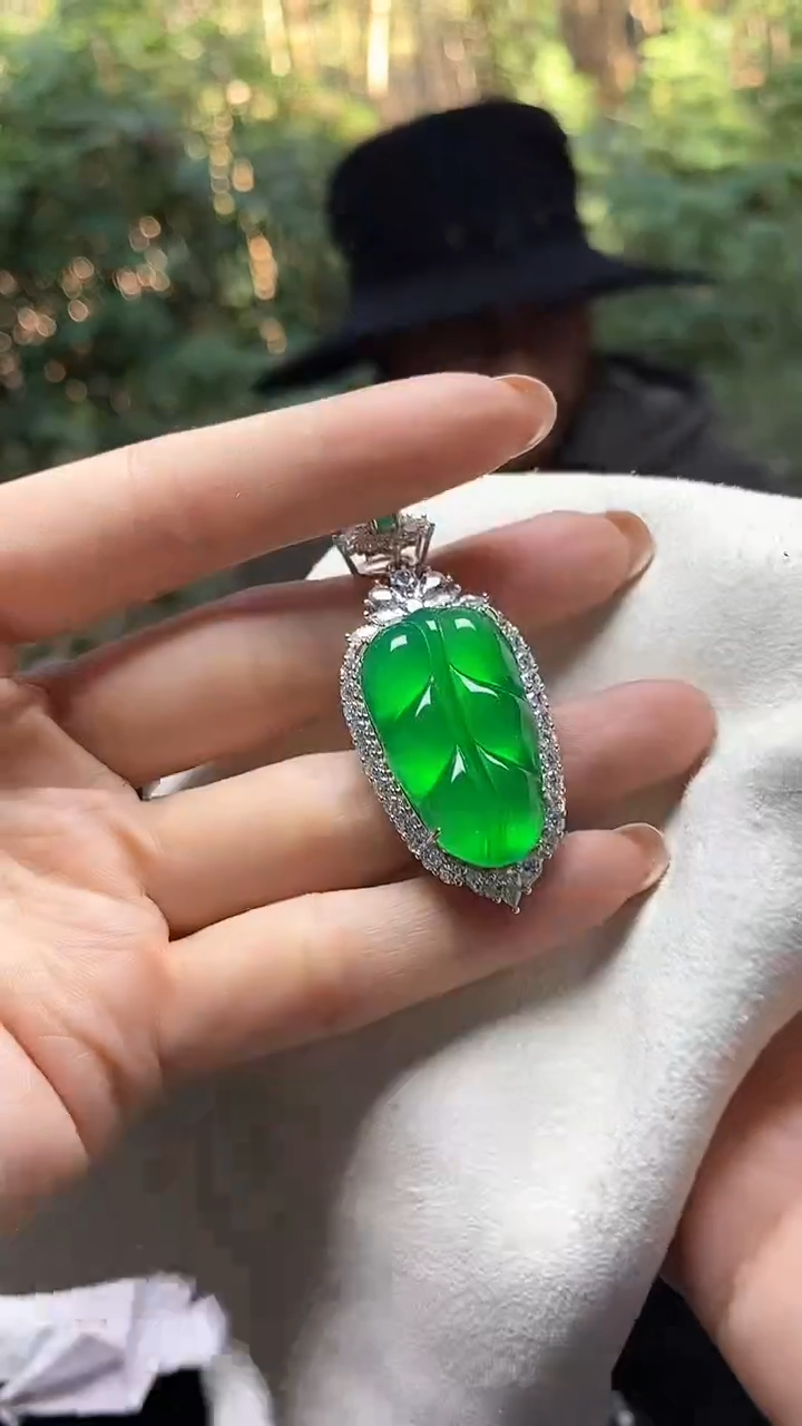 满色吊坠 所见即所得！！