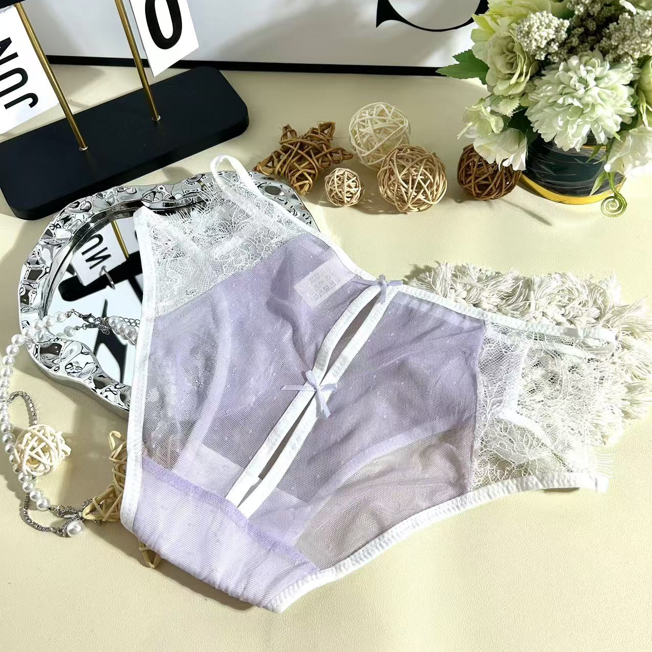 轻奢高档法式睫毛蕾丝透明性感蕾丝内裤女士镂空黑色纯欲三角裤