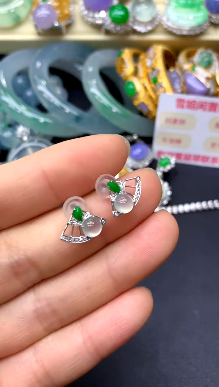 18K金镶嵌翡翠耳饰218-中国好珍宝
