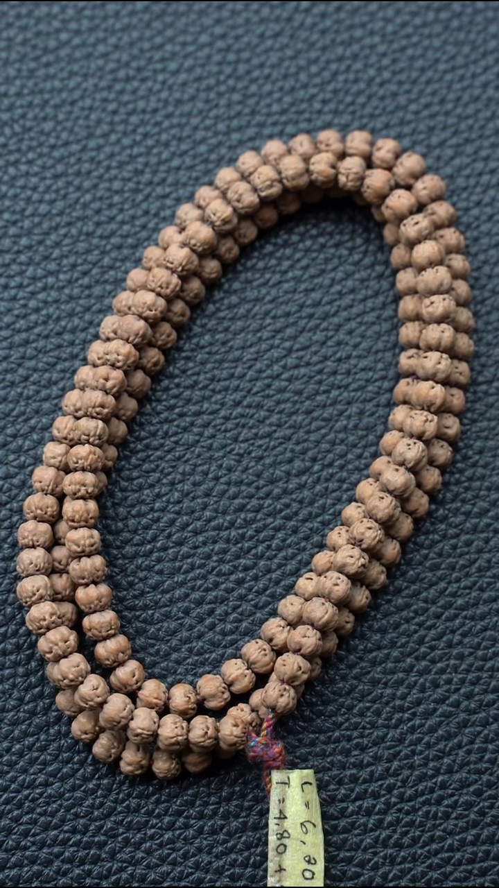 吊坠金刚菩提日***海佛手 小金刚 尺寸6左右 无黄 支持下水