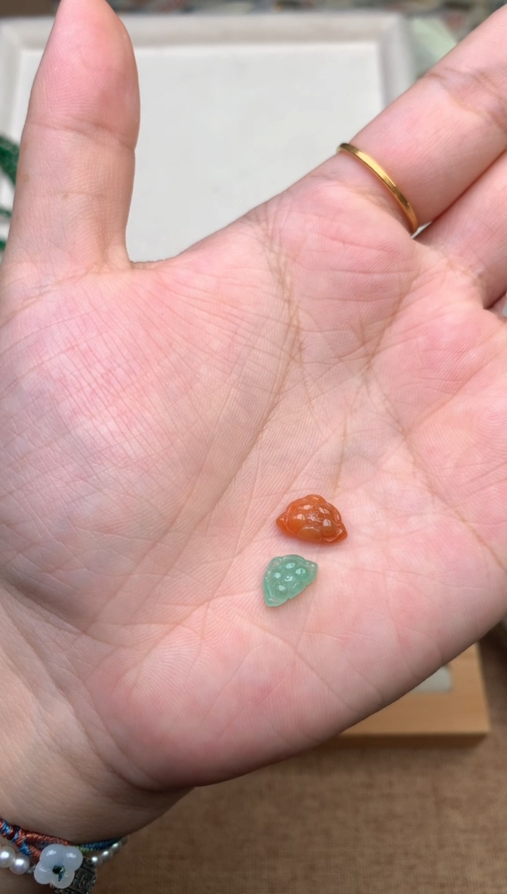 未镶嵌挂件翡翠金*阳一62