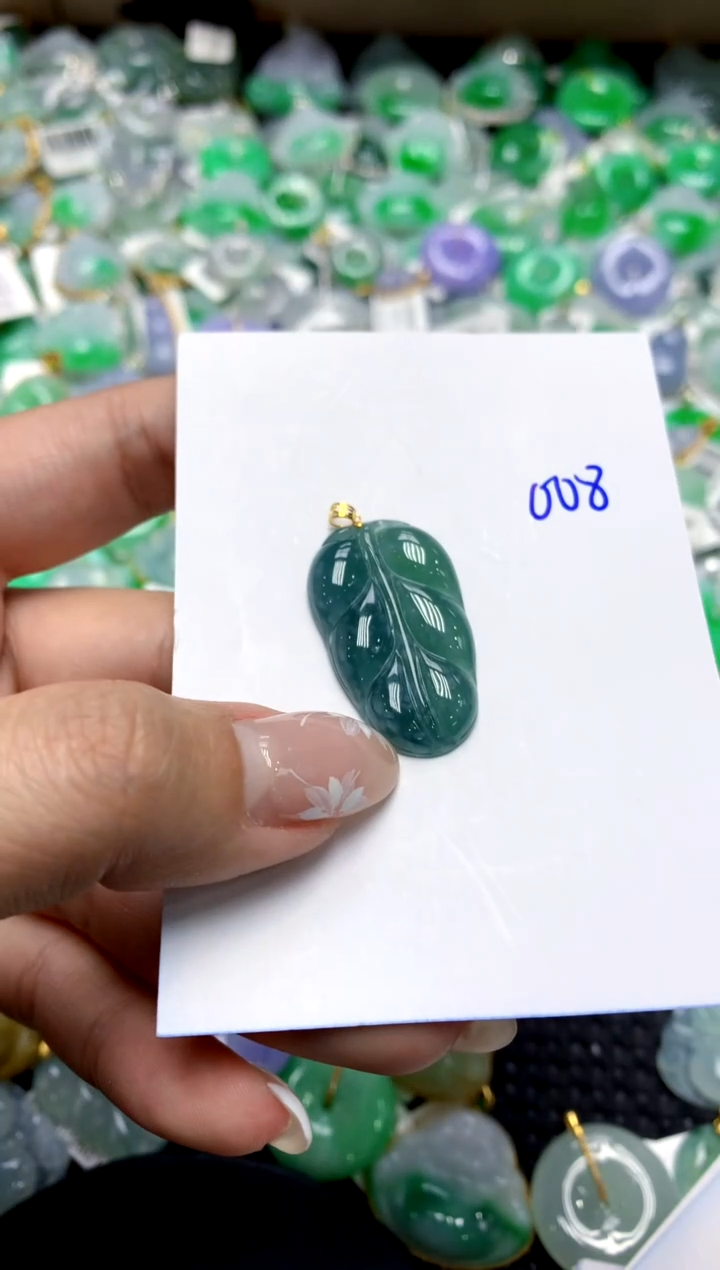 【闪购商品】翡翠颈饰18K金镶嵌11111111111111