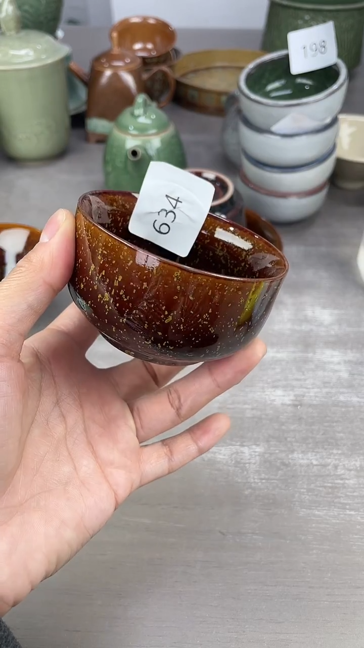 青瓷仓储福利清仓634