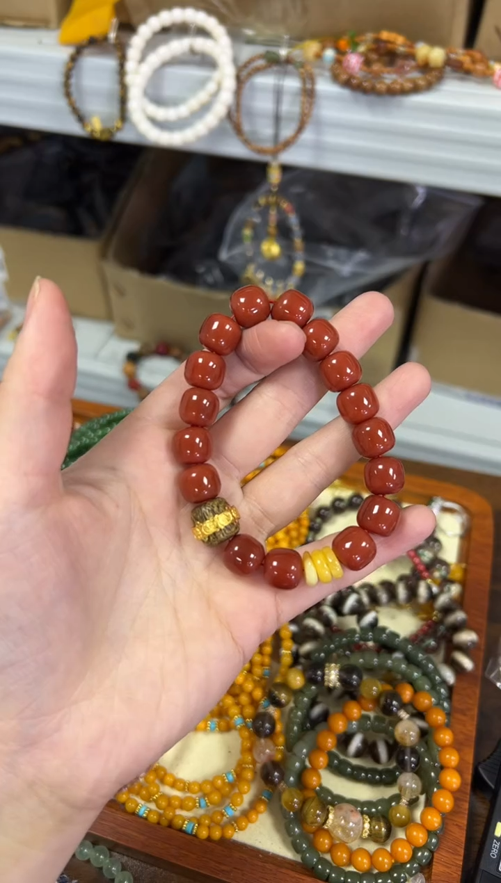 【闪购商品】玛瑙/玉髓手链未镶嵌柿子红蜜蜡奇楠桶珠手串[1552]