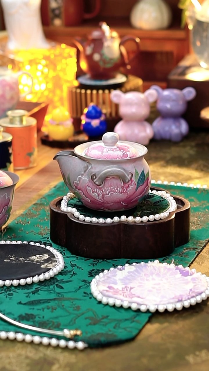 手柄款瓷老岩泥牡丹花手抓宝瓶