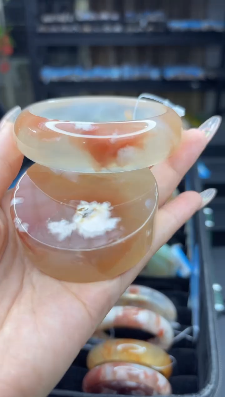 石英质玉手镯未镶嵌206(60圈赠送镯心)