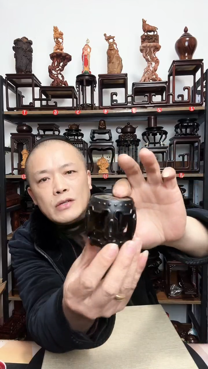 紫砂底座木内径4.5高6