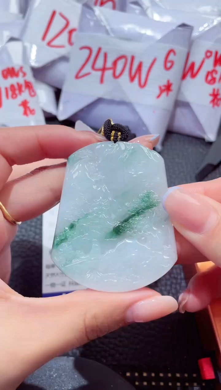 颈饰未镶嵌翡翠178