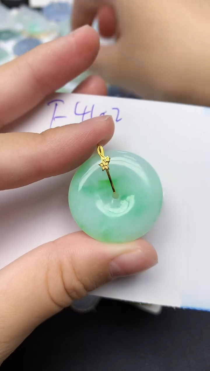 颈饰18K金镶嵌翡翠天然缅甸A货翡翠百元以上9元证书费自理