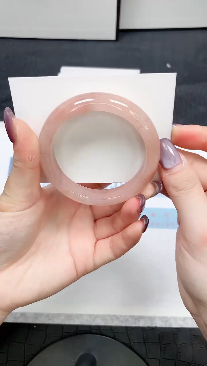 【闪购商品】石英质玉手镯未镶嵌170-54