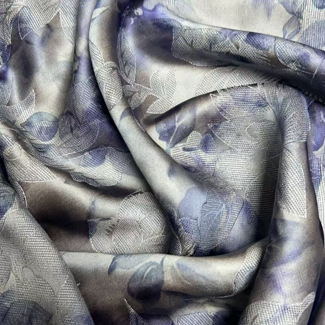 新中式角萝   蓝紫莲花     数码印花面料