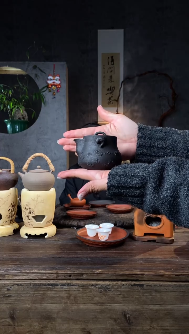 【闪购商品】全手工原矿潮州砂铫壶黑陶宝瓶