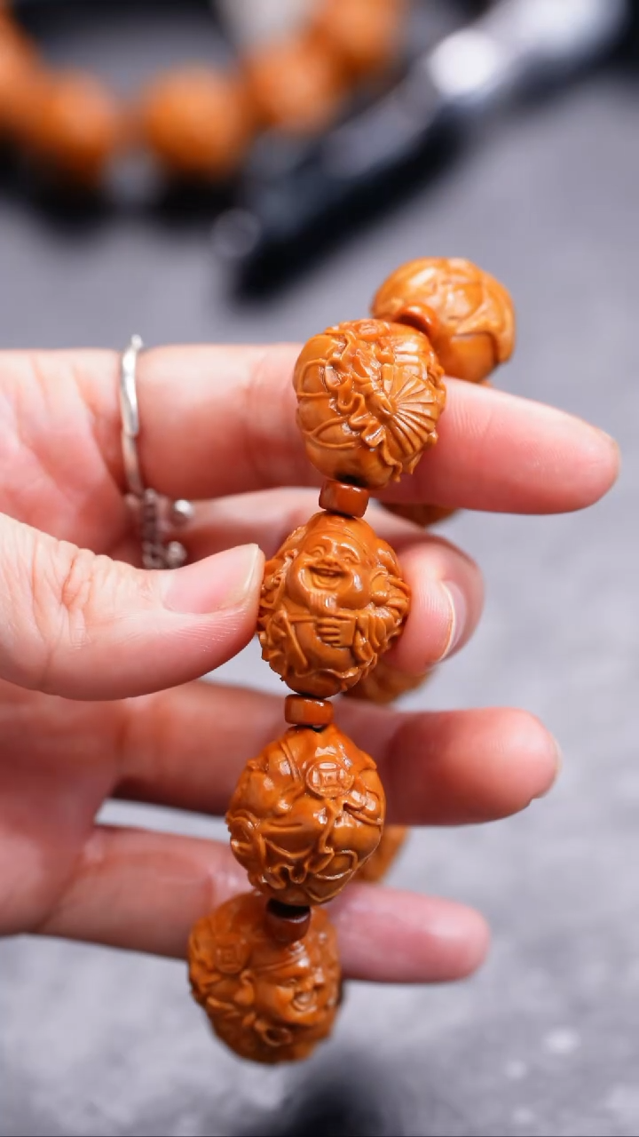 【闪购商品】橄榄核吊坠橄榄核