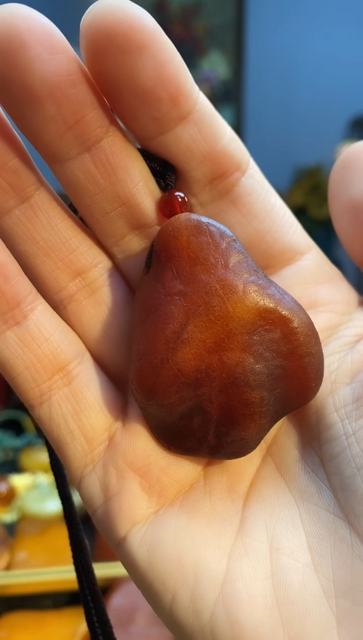 琥珀颈饰未镶嵌挂件