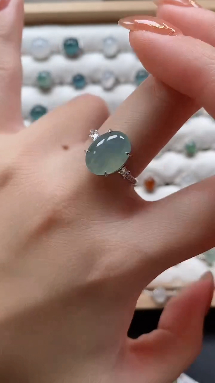 【闪购商品】翡翠戒指银S925镶嵌一物一证一礼盒